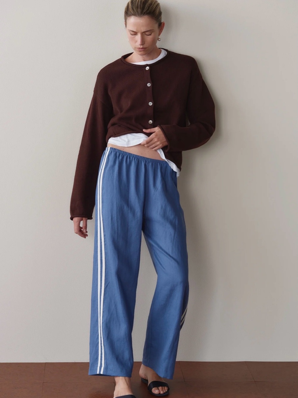Donni The Linen Crop Stripe Pant in Lapis Blue